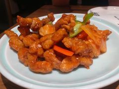 菠萝咕咾肉-吕氏疙瘩汤·新派鲁菜(济南万象城店)