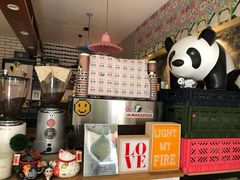 -熊猫一间店欧式奶茶铺