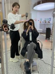 -In Style Hair Salon