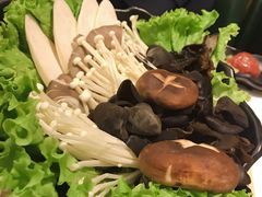 -牛记皇鲜牛肉火锅(环球度假区梨园店)