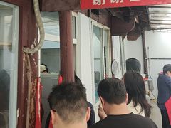 -张阿三馄饨店