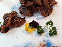 -粉墨特色菜·烧烤音乐酒馆