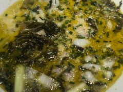 会游泳的酸菜鱼-滴水·湘逢(南汇大学城生活广场店)