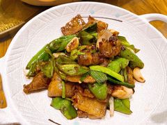 香香酱爆肉-苹果树下艺术餐厅(通州店)