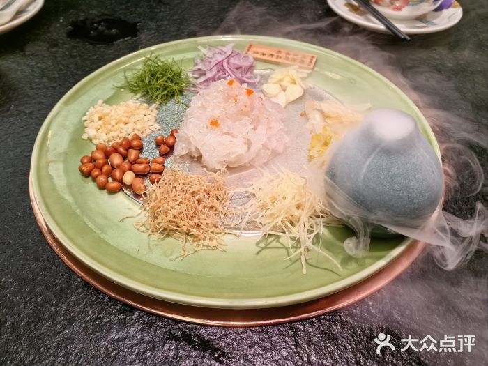 得意咚瓜·顺德鱼生·冬瓜火锅(深圳首店)图片