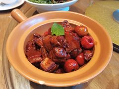 莲藕烧牛肉-山楂树融合菜餐厅
