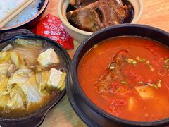 -万和春排骨砂锅米饭(新业广场店)