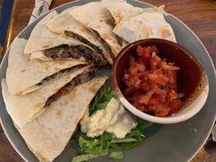 辣墨西哥牛肉饼-萨尔瓦多Salvador's