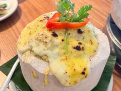 -大头虾越式风味餐厅(光明广场店)