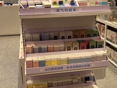 -名创优品(山东青岛华润万象城店)