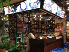 -钢管厂五区小郡肝串串香(蜀都万达店)
