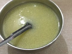 小米粥-宝光熏肉鞋底火烧(新街口店)