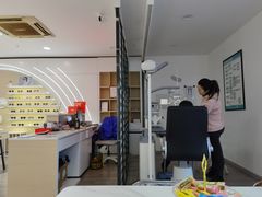 -康利眼镜·蔡司战略合作店(龙泉书房店)