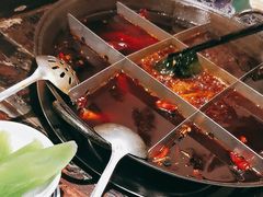 -周小明火锅(黑金冠社区店)