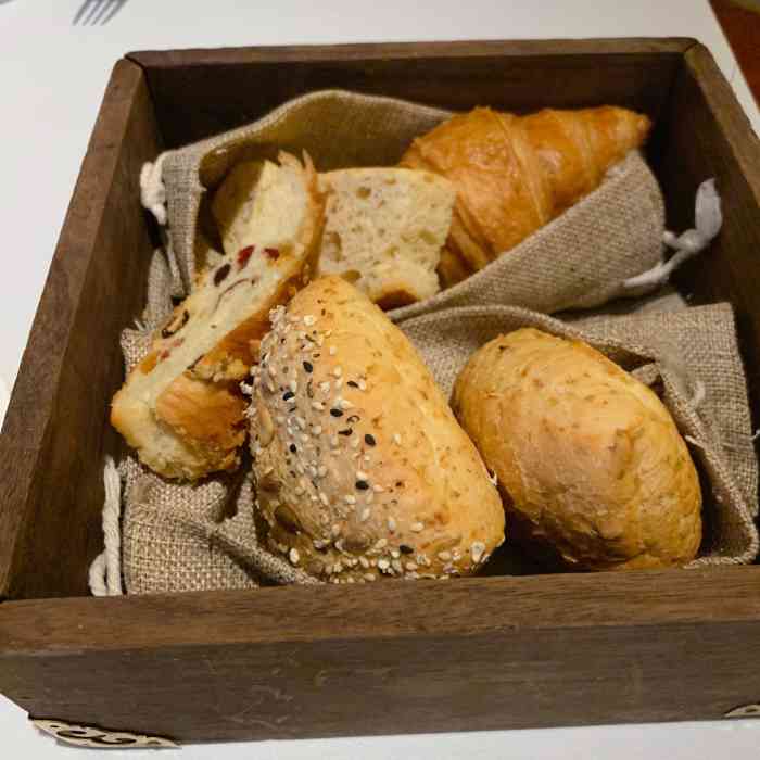 牛排家(安贞店)-"环宇荟4层,一定要提前订座,窗边位置不太.