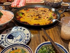 -旧街市鲜货老火锅(大光路店)