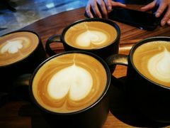 -星巴克(港汇1号办公楼店)