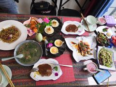 -忘忧草融合私房菜(红鼎国际店)