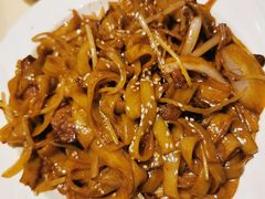干炒牛肉河粉-龙记烧腊茶餐厅(常德路店)