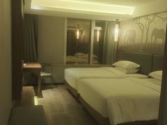 -秋果S酒店(深圳会展中心联合广场店)