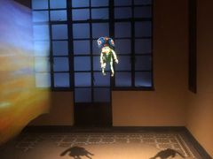 -Nathalie Djurberg与Hans Berg“牛皮纸包裹的月亮”-Prada荣宅当季展览