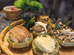 -慢丽江·云南野生菌土鸡锅(西山店)