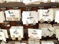 -泰康仰忠精品批发城