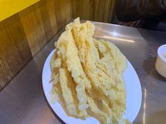 -胡须佬鸡煲四季火锅店(石厦西村直营店)