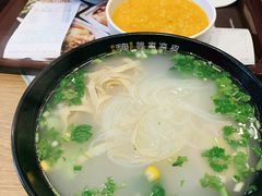 三鲜米线-魏家凉皮(梨园店)