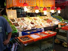 -六合夜市