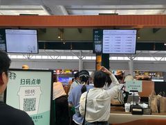 -星巴克(上海虹桥站2A检票口)