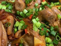 -大富蚝乌东哥饭店·石锅鱼杂·柠檬鸭(革新路店)