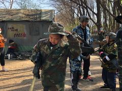 -亲兄弟真人CS团建拓展基地