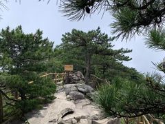 -罗田薄刀峰风景区