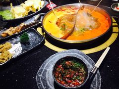 -渝利重庆火锅