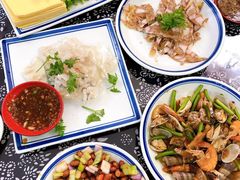 -八两八金·莱芜特色炒鸡(市南漳浦路店)