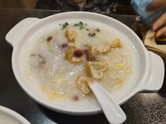 荔湾艇仔粥-卓粤拉肠(红庙店)