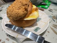 招牌菠萝包-华嫂冰室(湾仔店)