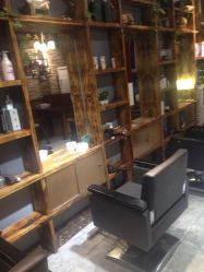 点击看大图 -MONE美发沙龙