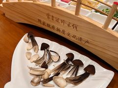 -香麒园·过桥米线·南湖雅宴