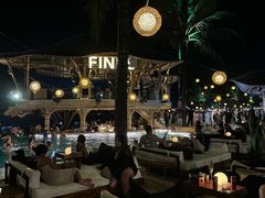 -FINNS Beach Club