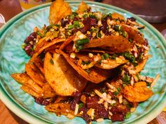 -包整·丝娃娃(一览甲秀楼风景店)