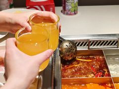 -海底捞火锅鲜切牛肉主题店(长寿路店)
