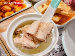 肥西老母鸡汤-老乡鸡(上海白玉兰广场店)