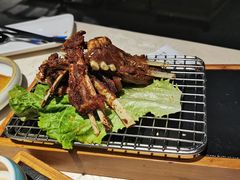 冬令手抓羊排-老头儿油爆虾·三潭印月