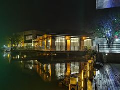 -上海怡沁园度假酒店
