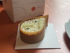 -VERIE BAKEHOUSE