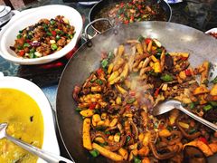 -老唐三下锅 ·张家界地标美食(溪布街店)
