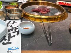 -韩白山·朝鲜族烤牛肉·酱蟹(长宁龙之梦店)