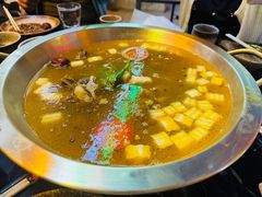 -顶顶汤火牛排火锅·经典铜锅涮肉